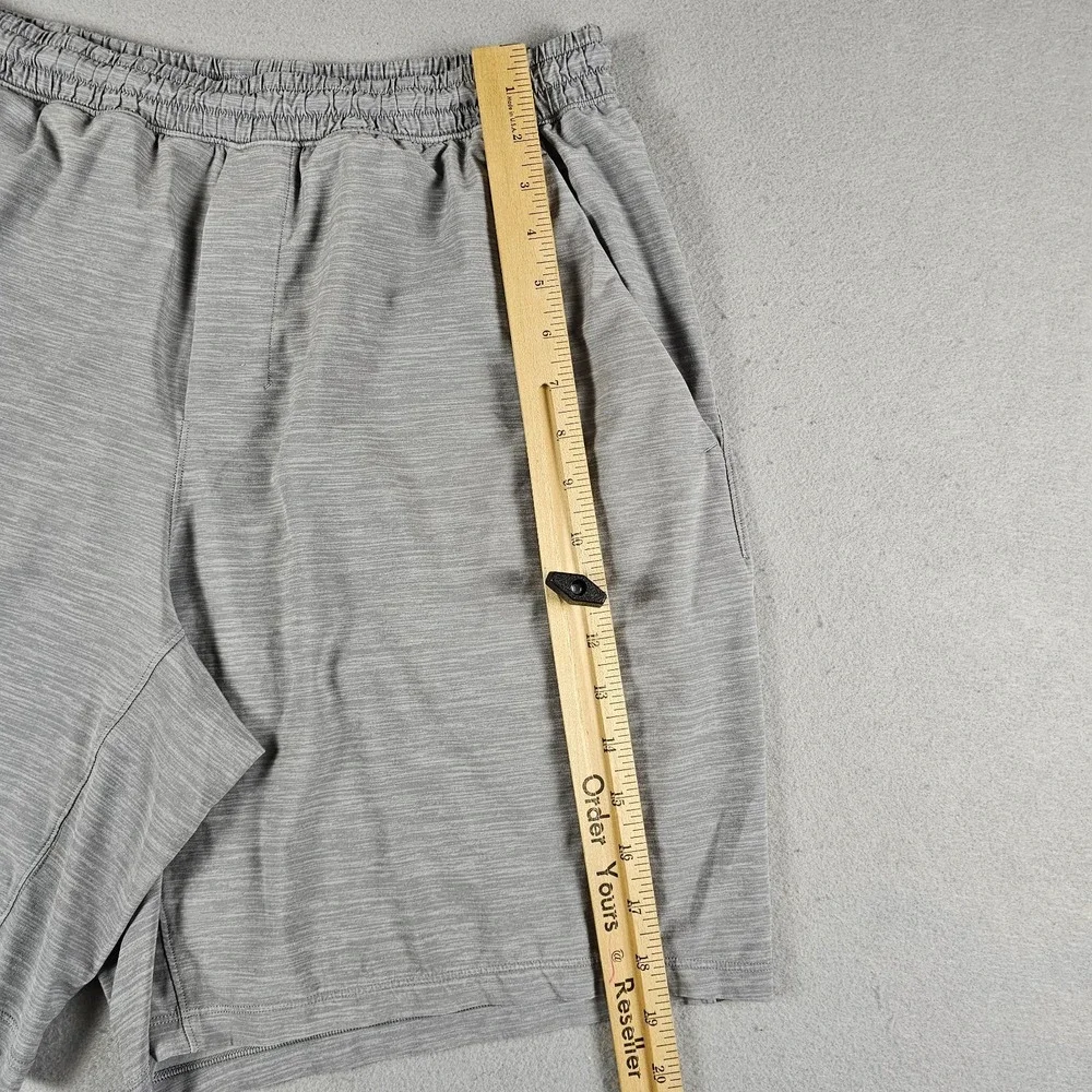 Lululemon Pace Breaker Shorts Linerless Mens Extra Large Gray 9